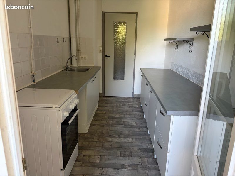 Appartement à louer, 74m², Lons-le-Saunier