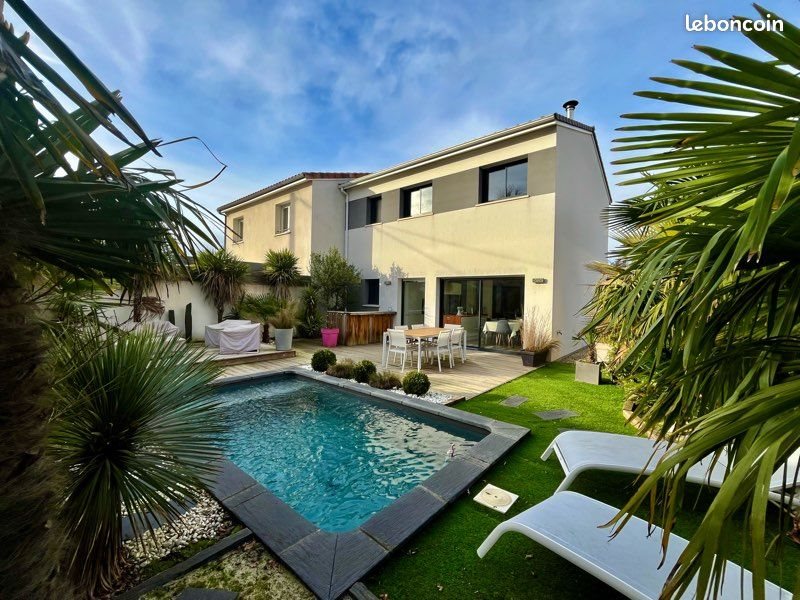 Maison à vendre, 103m², Parempuyre