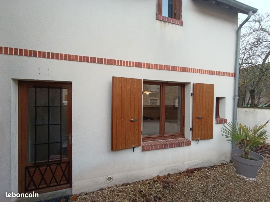 Maison à louer, 82m², Ousson-sur-Loire