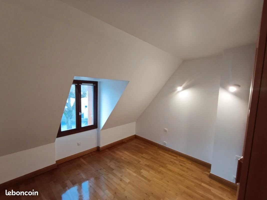 Maison à louer, 82m², Ousson-sur-Loire