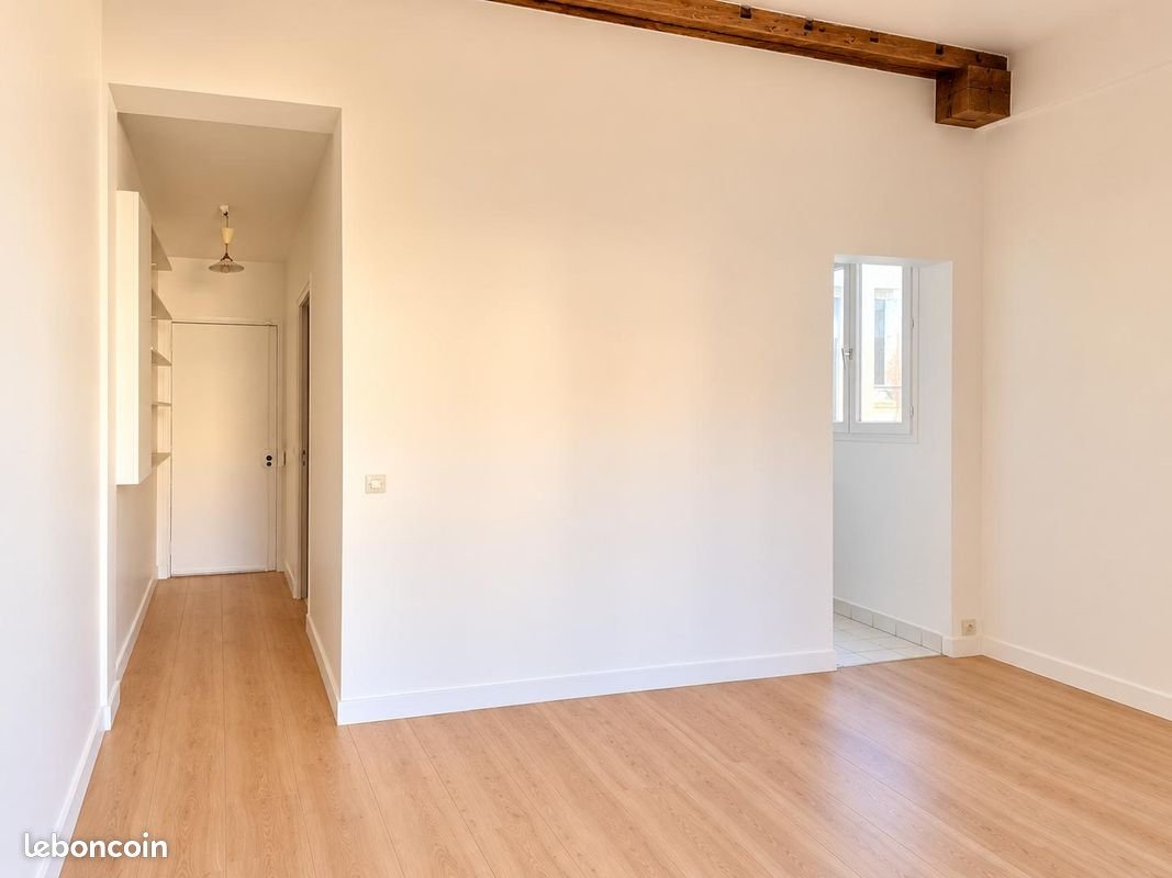Appartement à louer, 21m², Paris 11ème