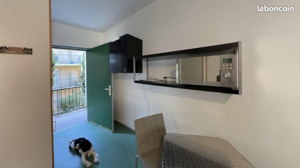 Appartement à louer, 18m², Nîmes