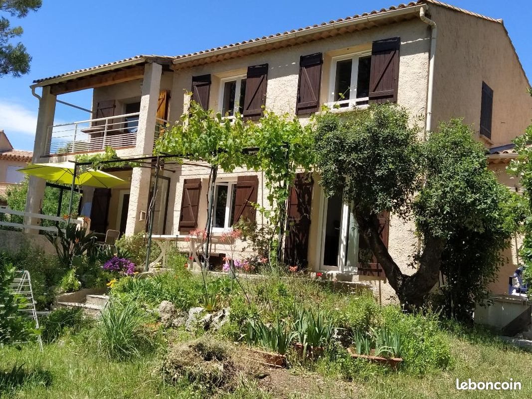Appartement à louer, 50m², Saint-Raphaël