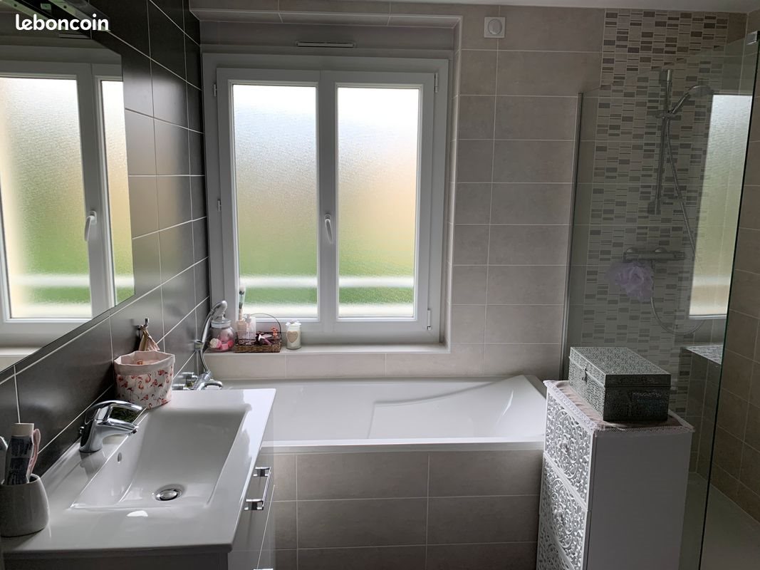 Appartement à louer, 62m², Autun