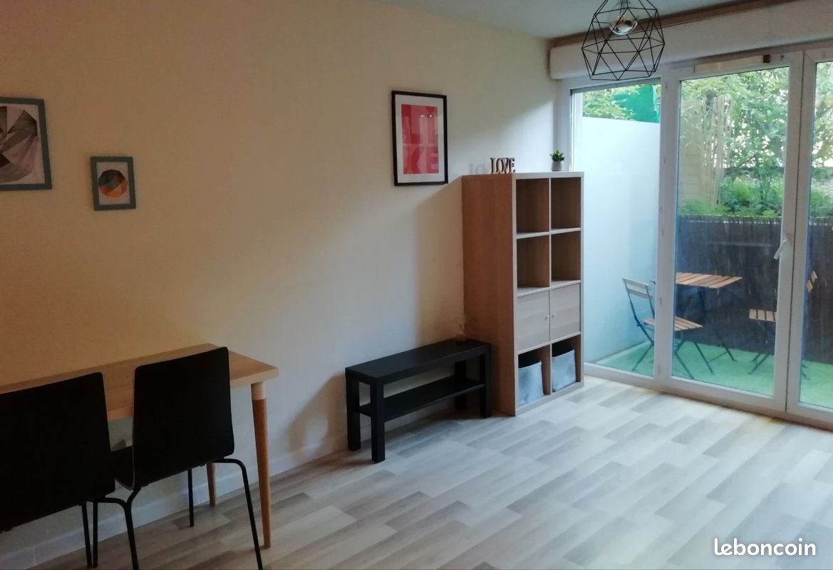 Appartement à louer, 25m², Arles