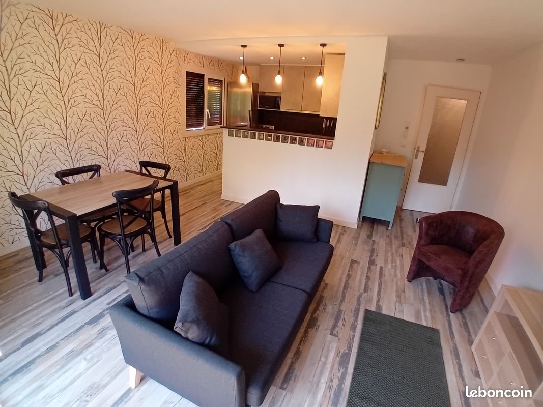 Appartement à louer, 78m², Antibes