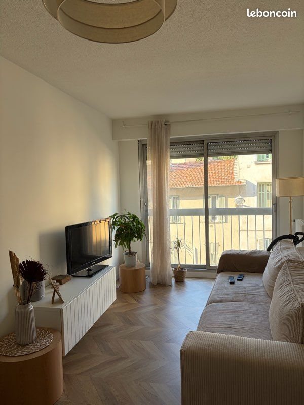Appartement à louer, 45m², Nice