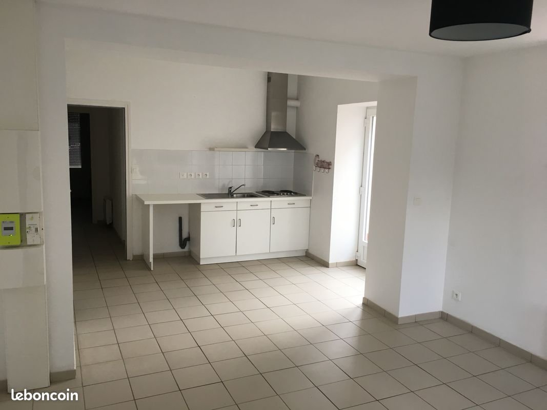 Appartement à louer, 47m², Mortagne-du-Nord