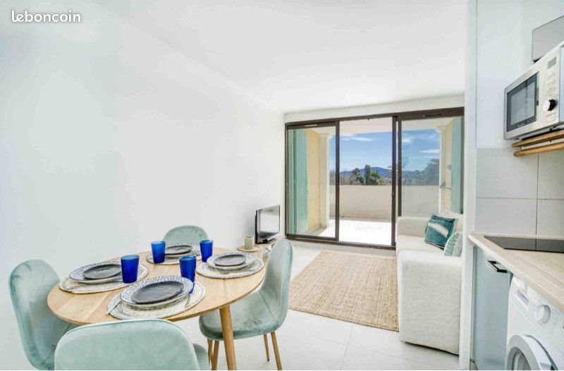 Appartement à louer, 35m², Grimaud