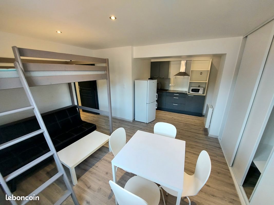 Appartement à louer, 27m², Chaumont