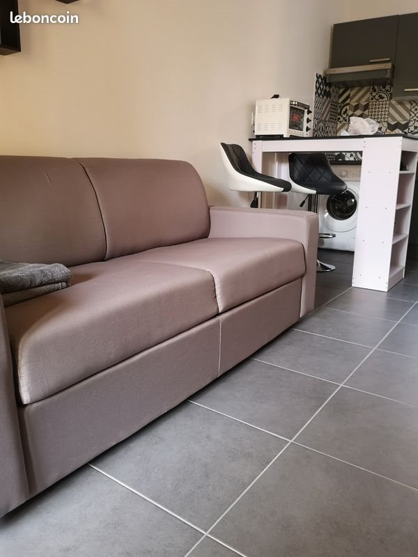 Appartement à louer, 17m², La Ciotat