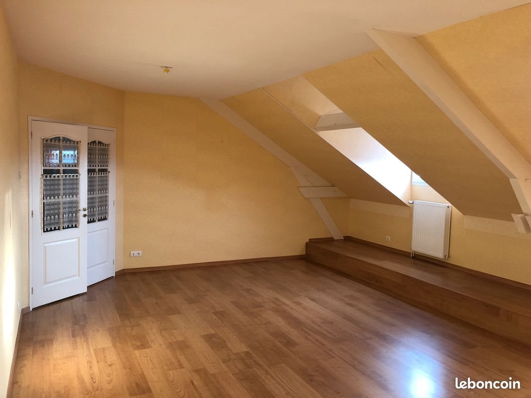 Appartement à louer, 86m², Commentry