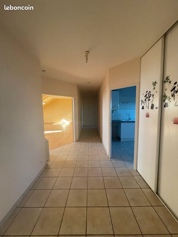 Appartement à louer, 86m², Commentry