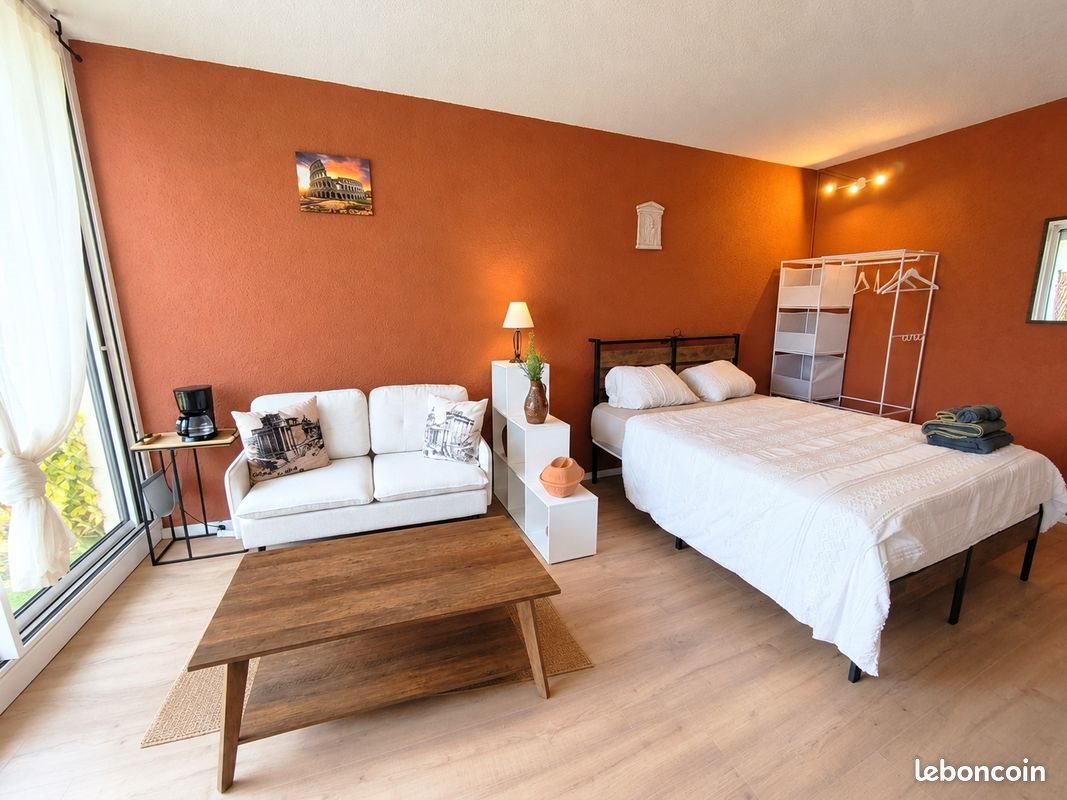 Appartement à louer, 24m², Nîmes