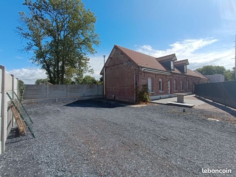Maison à louer, 130m², Cattenières