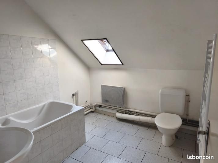 Appartement à louer, 32m², Saint-Fargeau