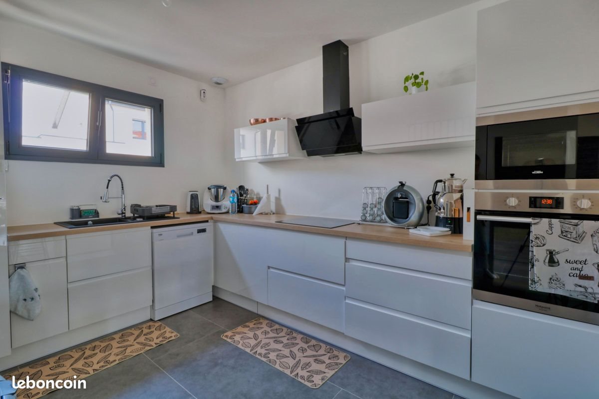 Maison à vendre, 114m², Mably