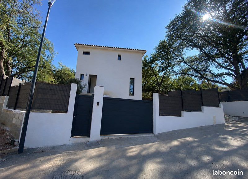 Maison à vendre, 122m², La Destrousse