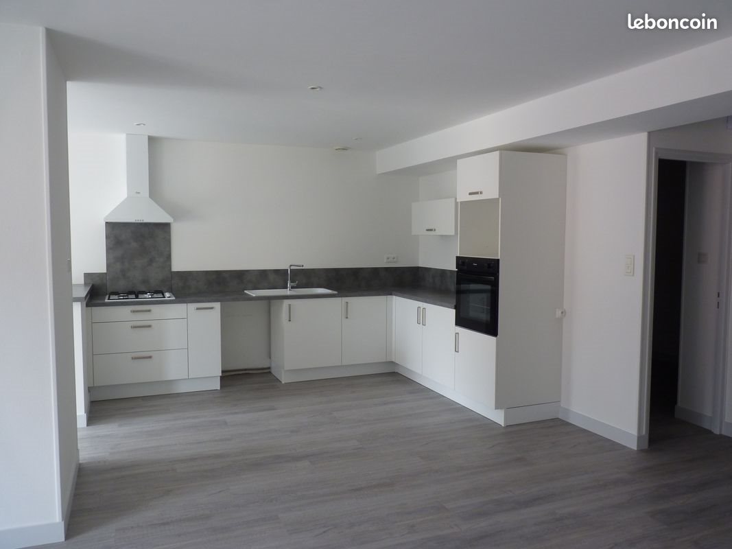 Appartement à louer, 100m², Saint-Martin-des-Noyers