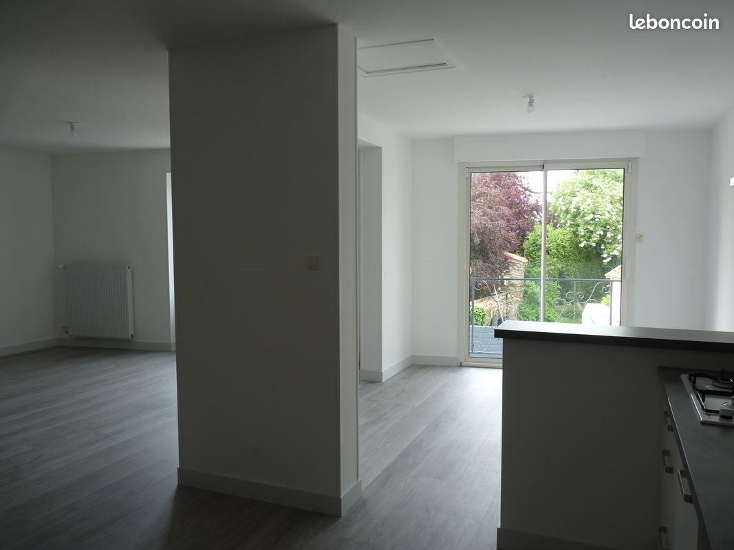Appartement à louer, 100m², Saint-Martin-des-Noyers