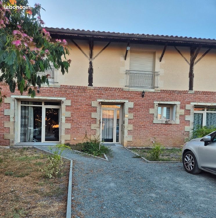 Appartement à louer, 90m², Landiras