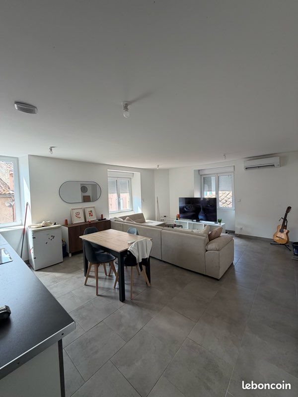 Appartement à louer, 70m², Saverdun