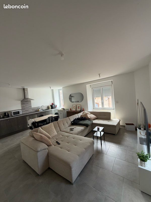 Appartement à louer, 70m², Saverdun