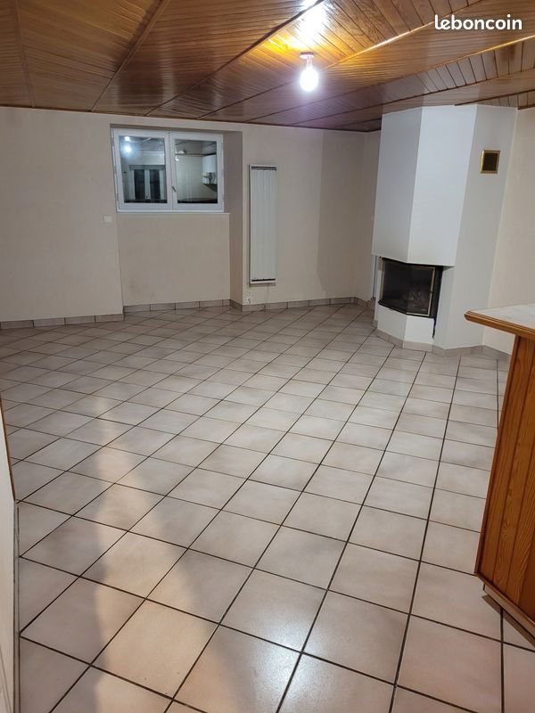 Maison à louer, 75m², Ceyssat