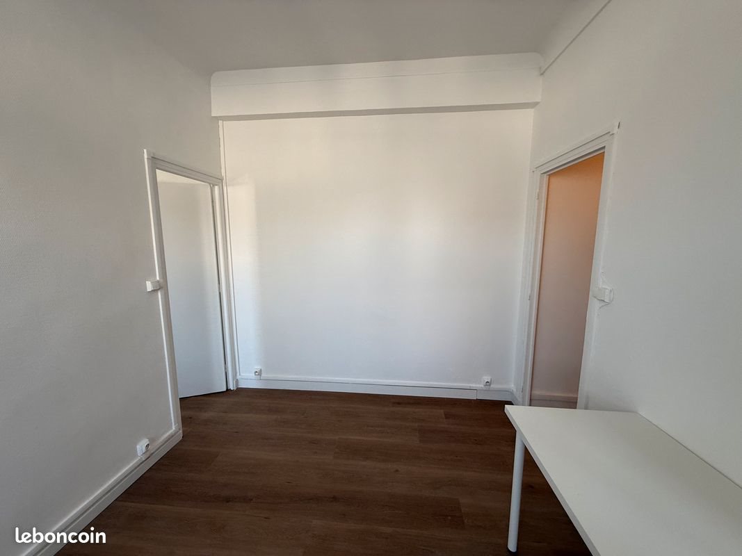 Appartement à louer, 29m², Drancy