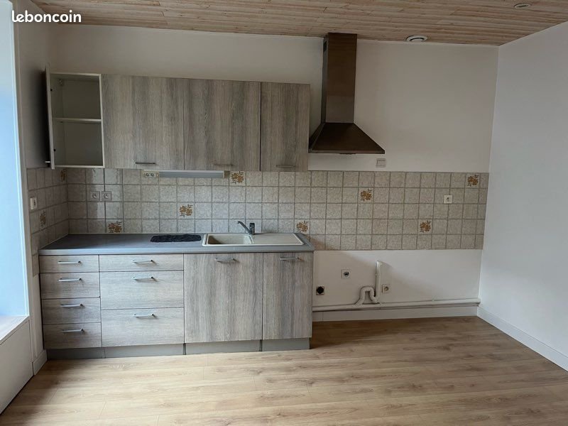 Appartement à louer, 113m², La Châtaigneraie