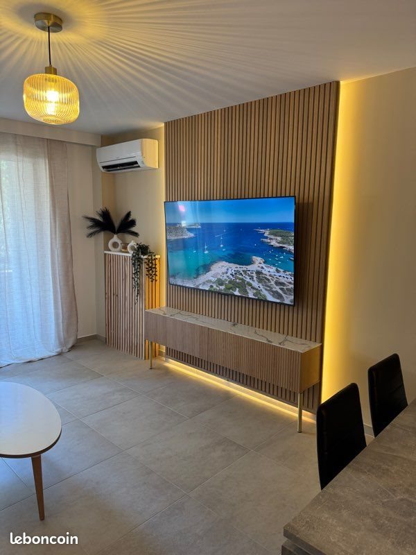 Appartement à louer, 63m², Hyères