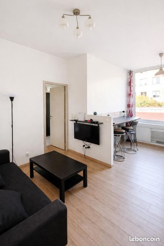 Appartement à louer, 25m², Saint-Étienne