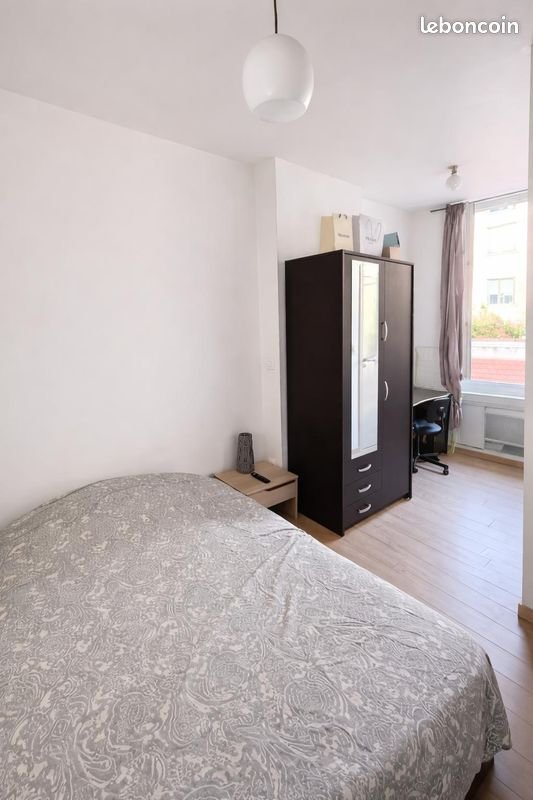 Appartement à louer, 25m², Saint-Étienne