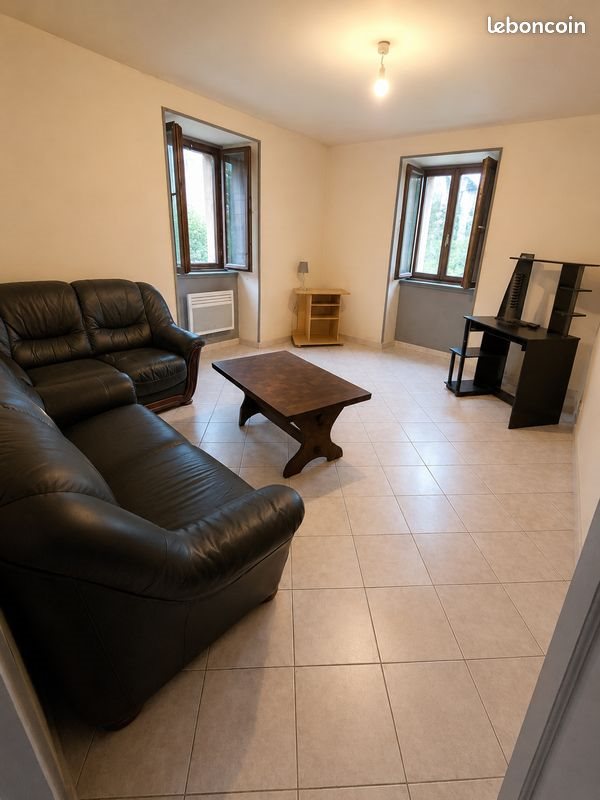 Appartement à louer, 43m², Lepuix