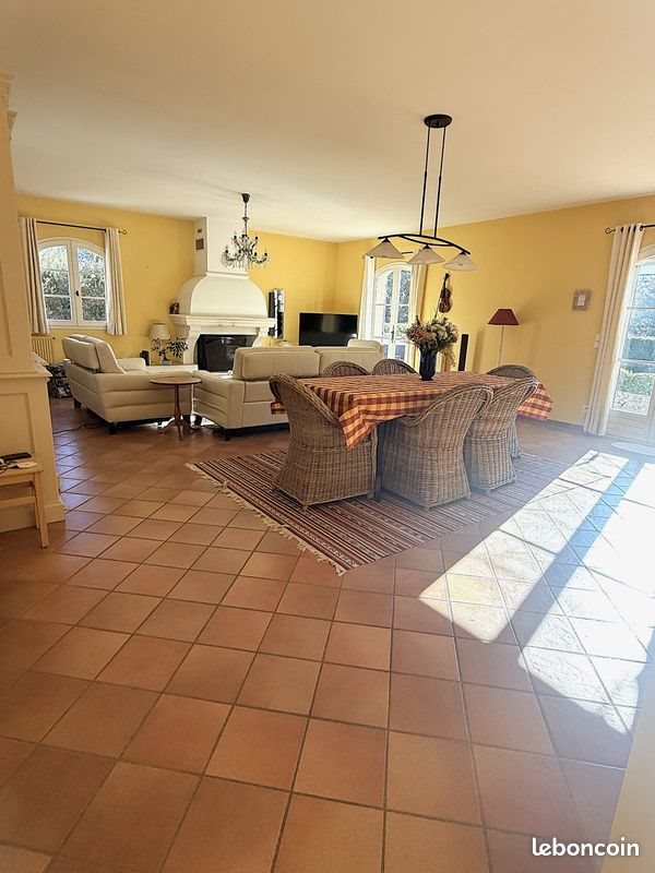 Maison à vendre, 180m², Flassans-sur-Issole