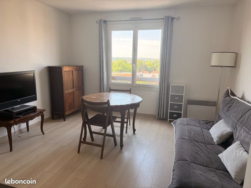 Appartement à louer, 25m², Chelles