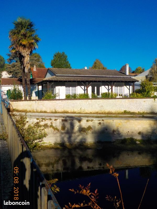 Maison à louer, 73m², Pons