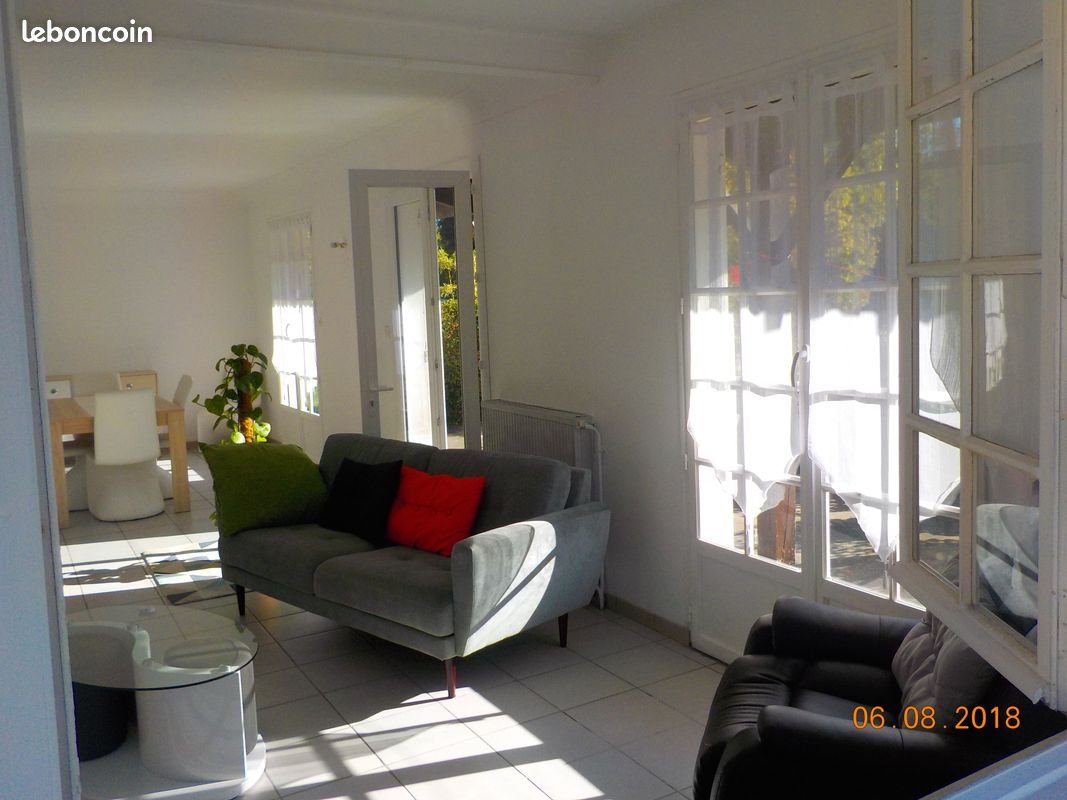 Maison à louer, 73m², Pons