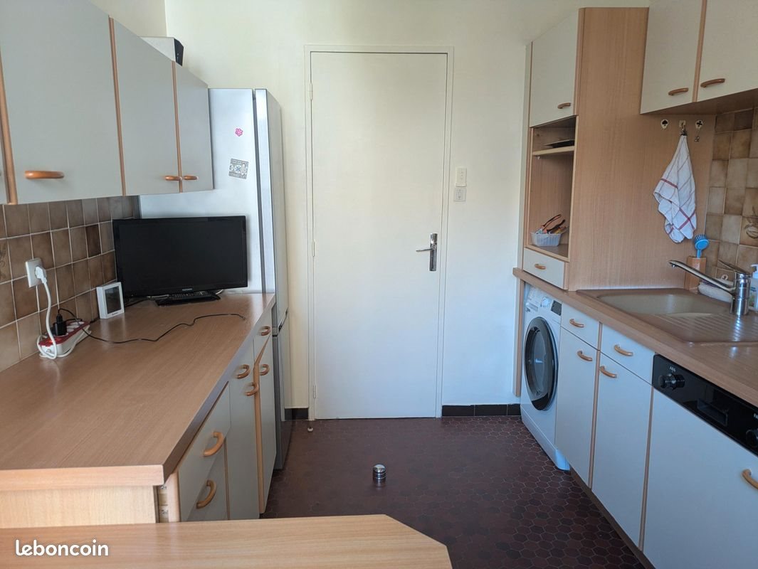 Appartement à louer, 70m², Nîmes