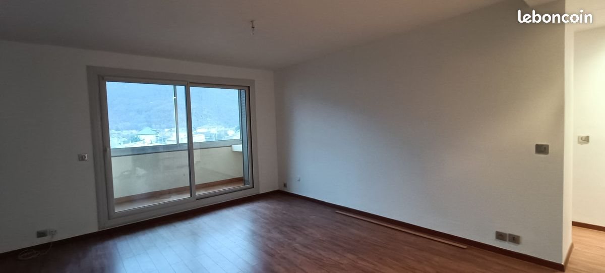 Appartement à louer, 75m², Albertville