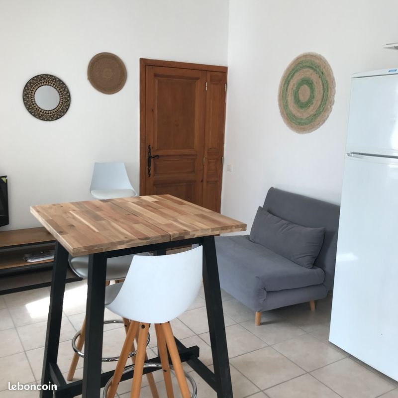 Maison à louer, 27m², Gabian