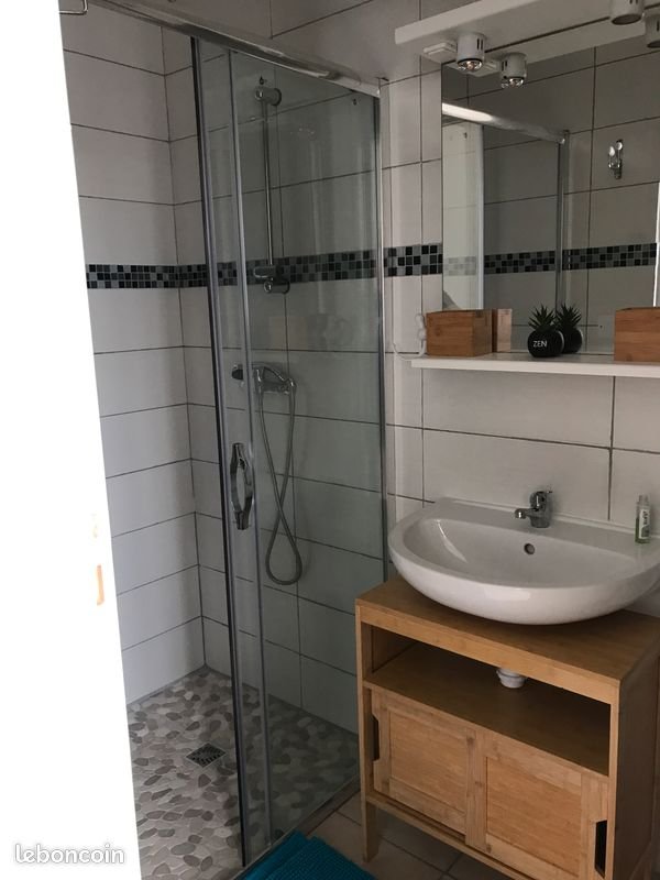 Maison à louer, 27m², Gabian