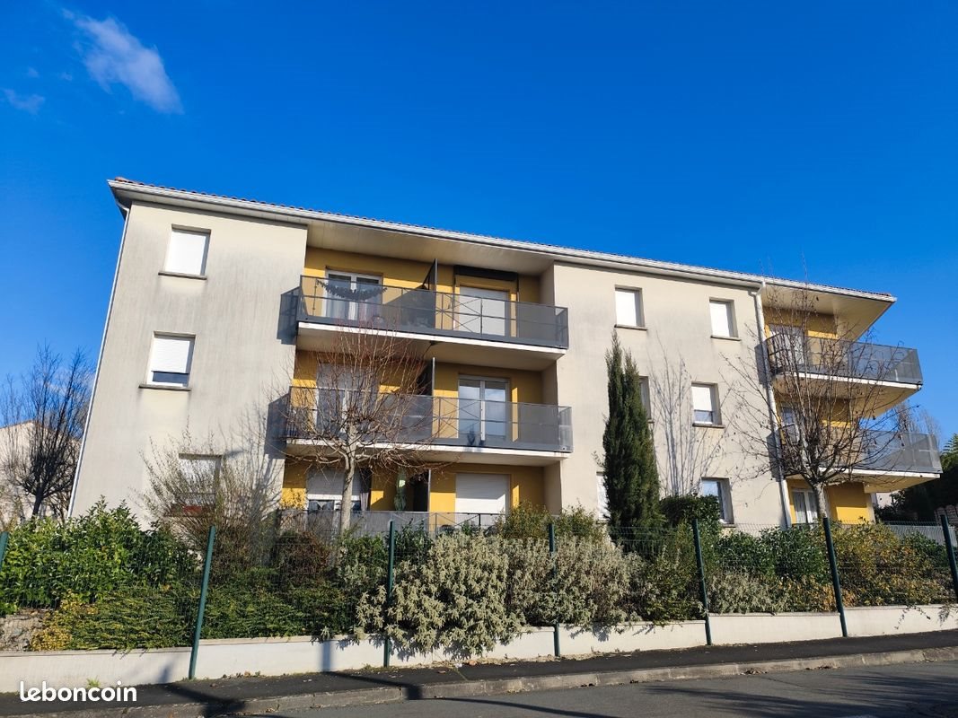 Appartement à louer, 40m², Niort