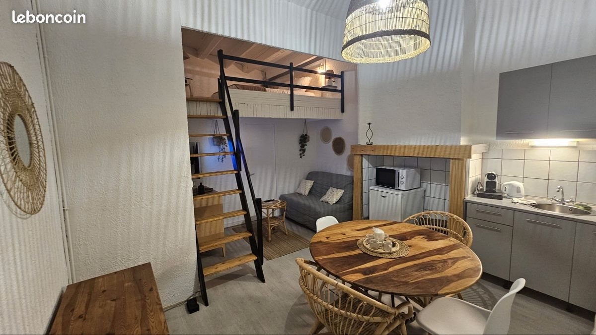 Appartement à louer, 21m², Sète