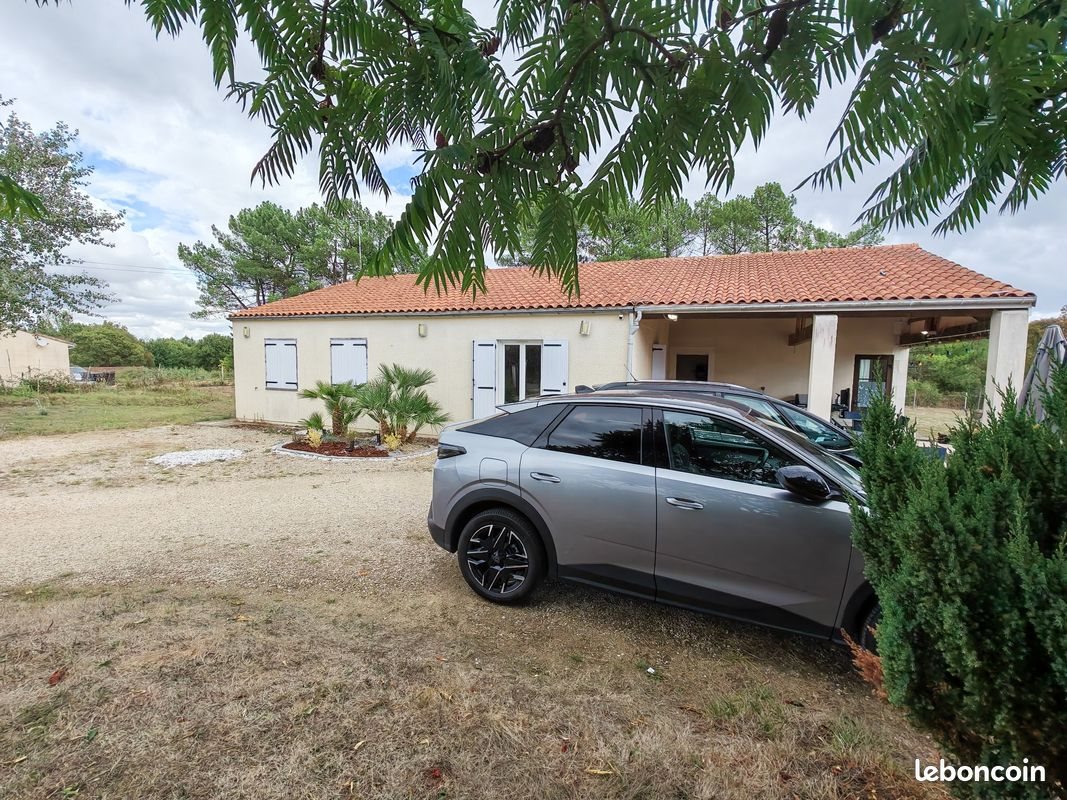 Maison à vendre, 140m², Barbezieux-Saint-Hilaire