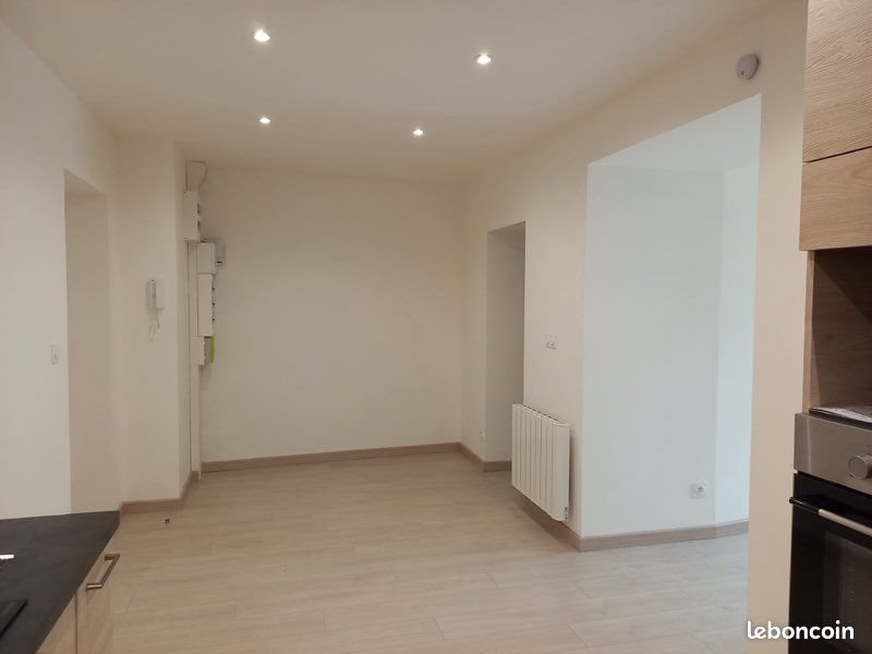 Appartement à louer, 46m², Ploubalay