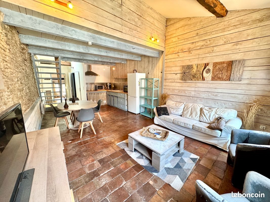 Appartement à louer, 70m², Castres