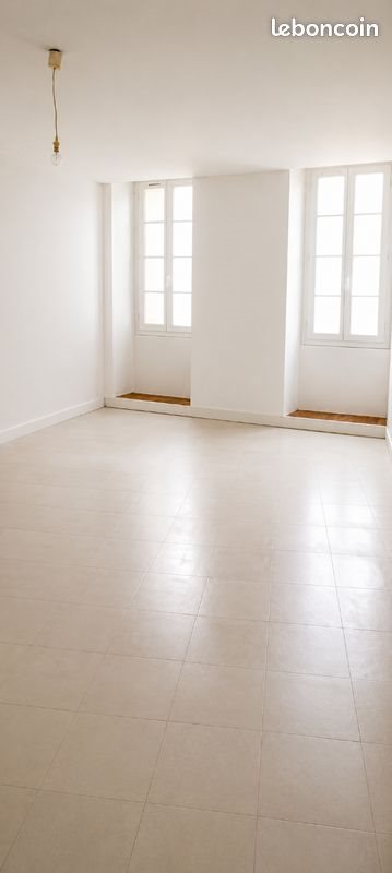 Maison à louer, 95m², Châteauneuf-sur-Charente