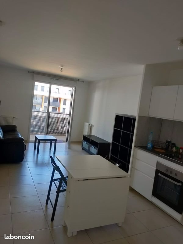 Appartement à louer, 42m², Cergy