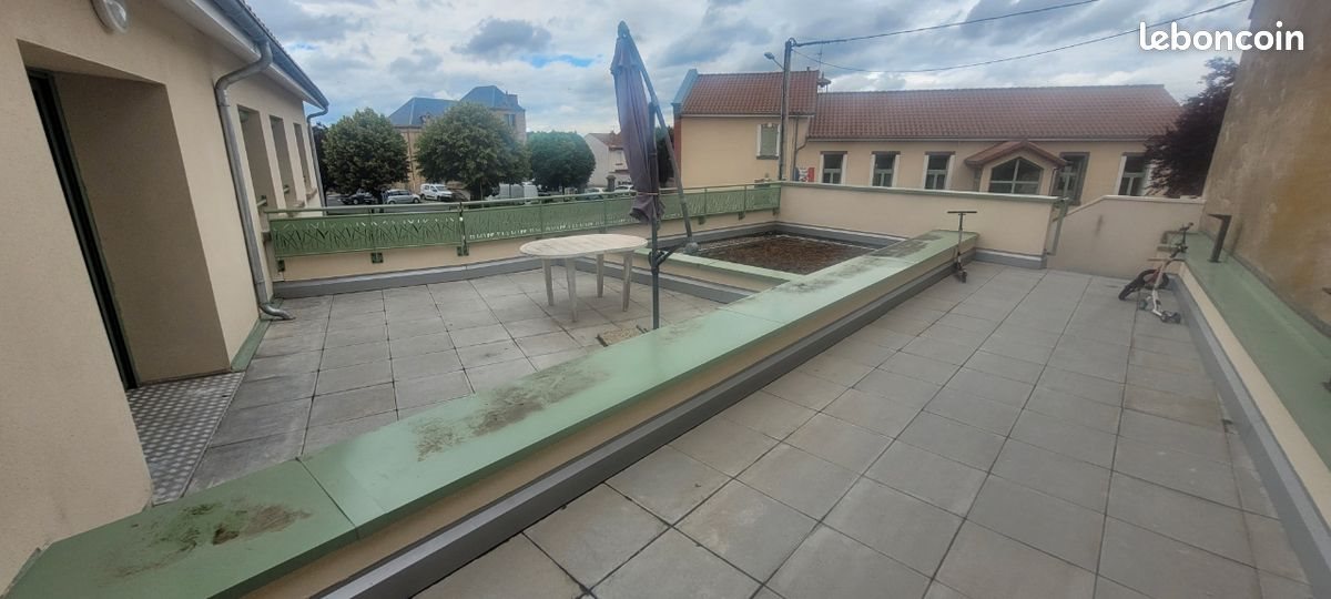 Appartement à louer, 80m², Vergongheon